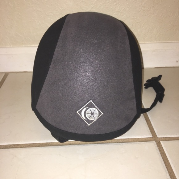 Sold - Picture 3 of 6